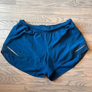 Teal Lululemon Hotty Hot Low-Rise Lined Short 4”